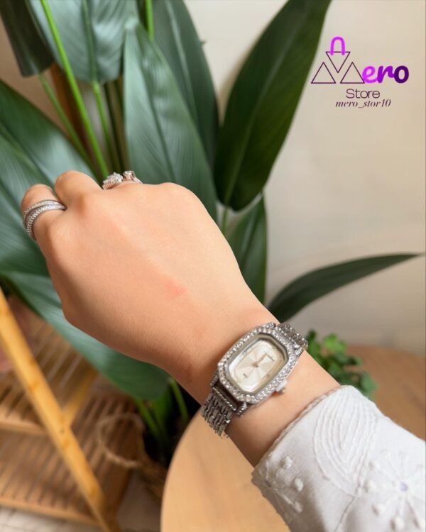 ساعه فضي طلاء ثابت