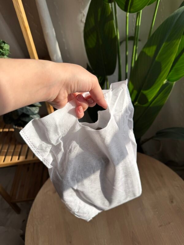 حقيبة مميزه بلون زيتوني