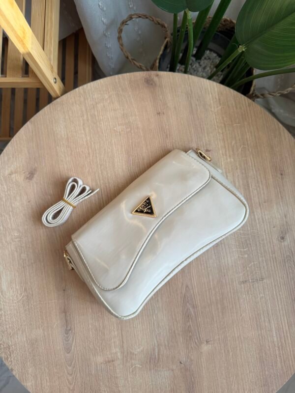 img_0105 حقيبة برادا لون اوف وايت