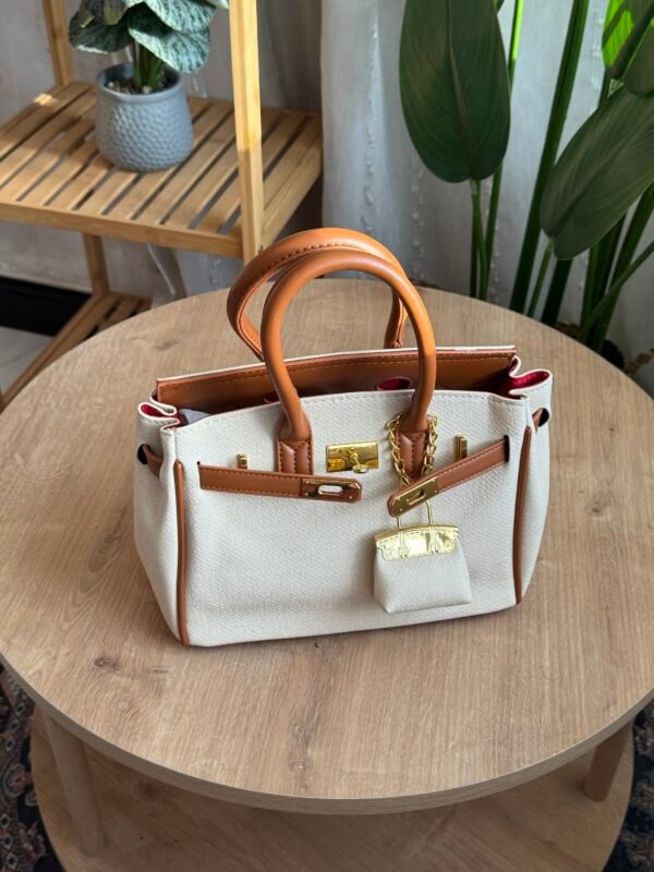 حقيبة لون اوف وايت مطعم بني (مع المداليه)