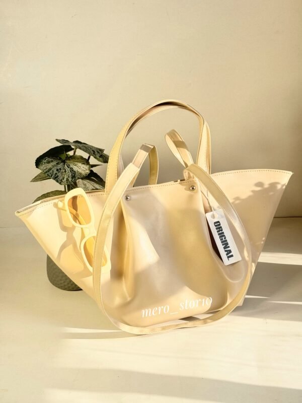 حقيبة zara لون اوف وايت