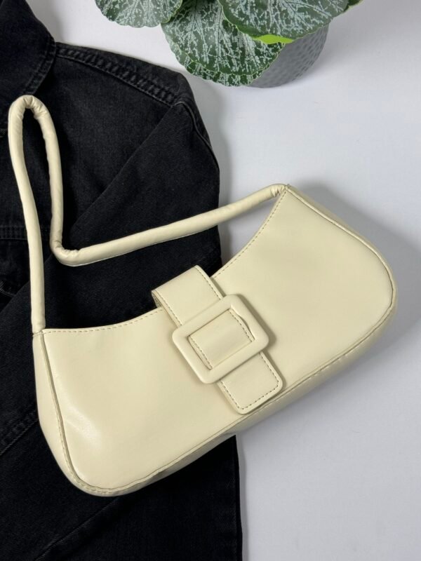 حقيبة لون اوف وايت