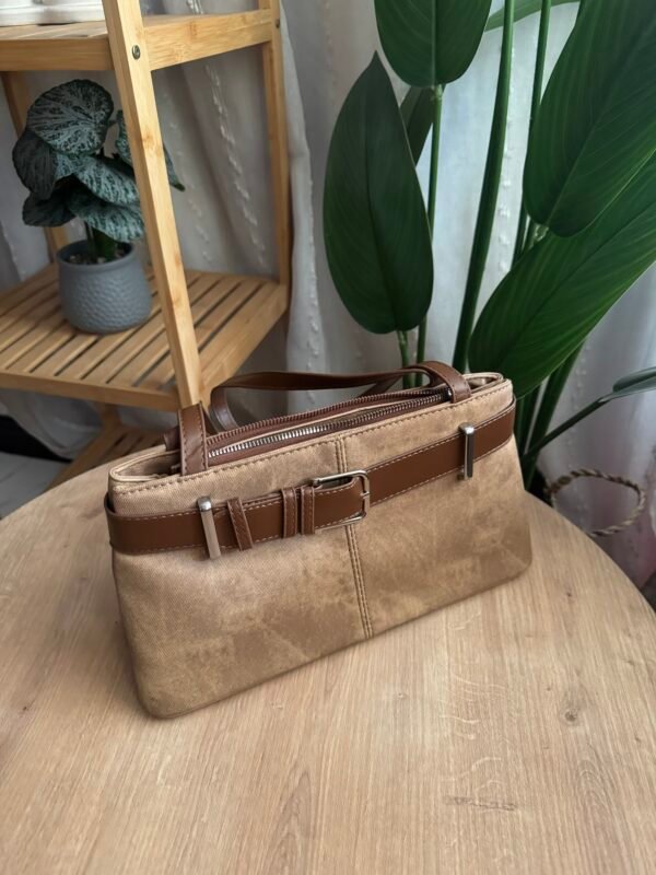 حقيبة بتصميم مميز