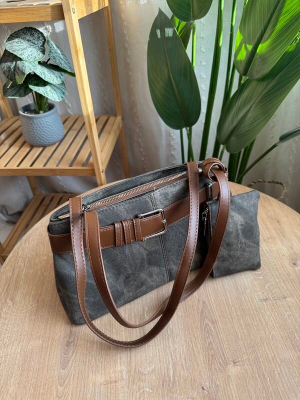 حقيبة بتصميم مميز