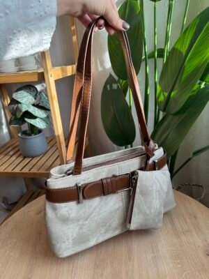 حقيبة بتصميم مميز