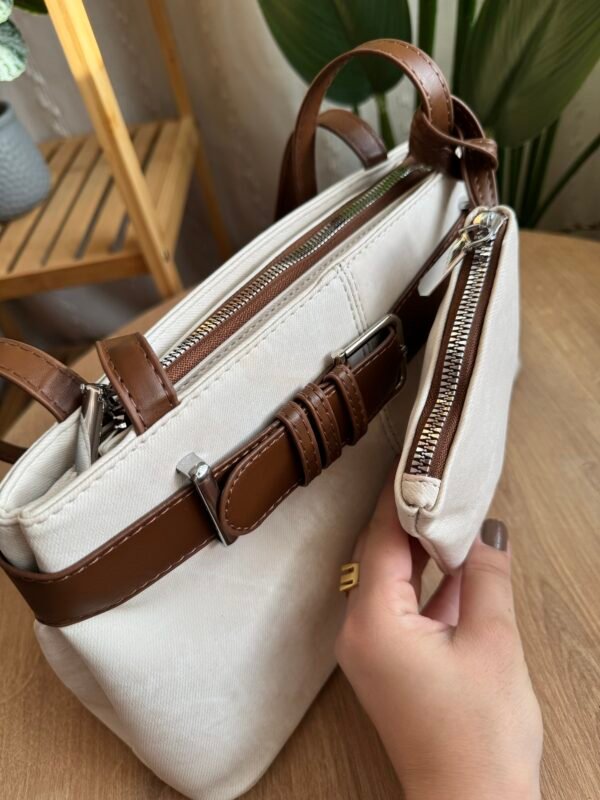 حقيبة بتصميم مميز