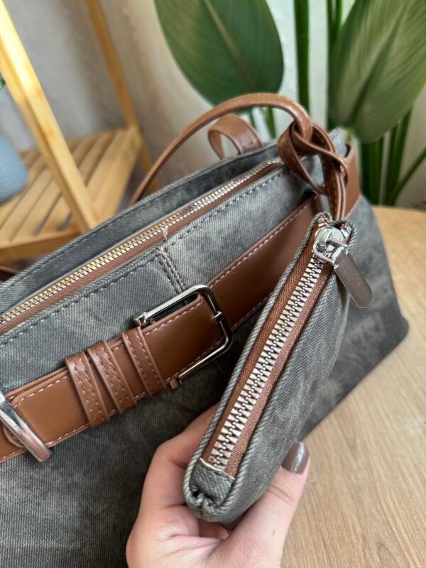 حقيبة بتصميم مميز