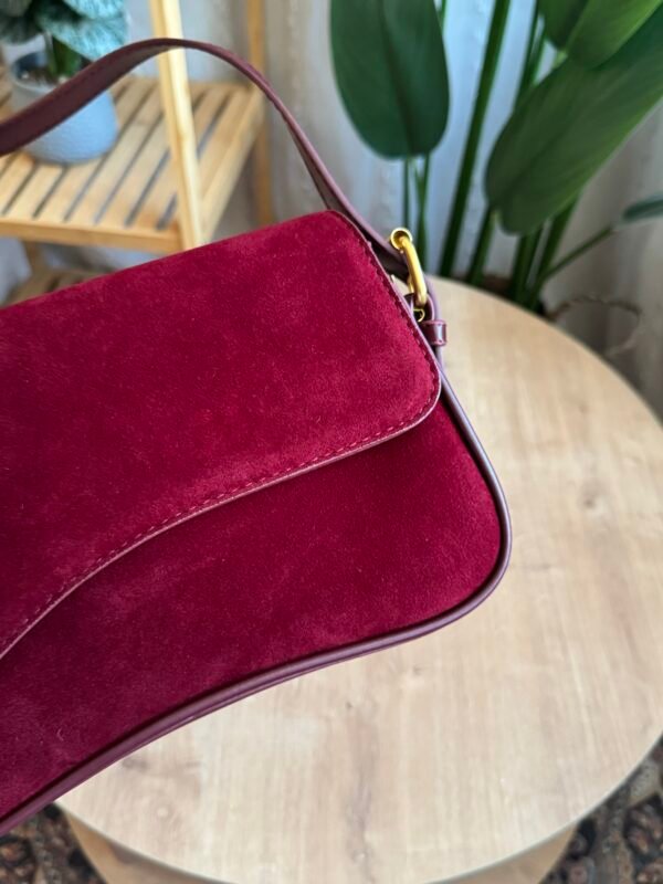 حقيبة مخمل لون ماروني