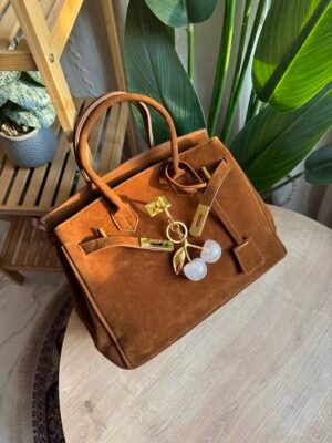 img_1597 حقيبة مخمل لون عسلي