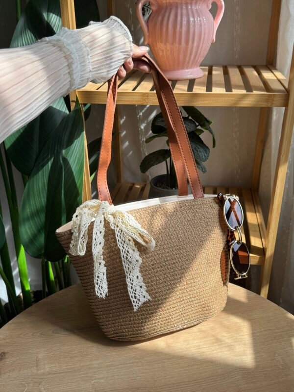 حقيبة خوص انيقة