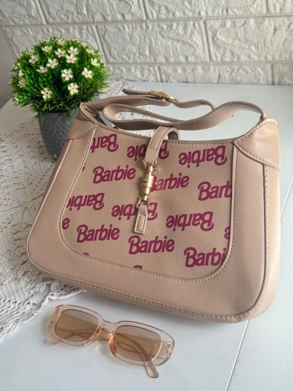 حقيبة باربي لون بيجي