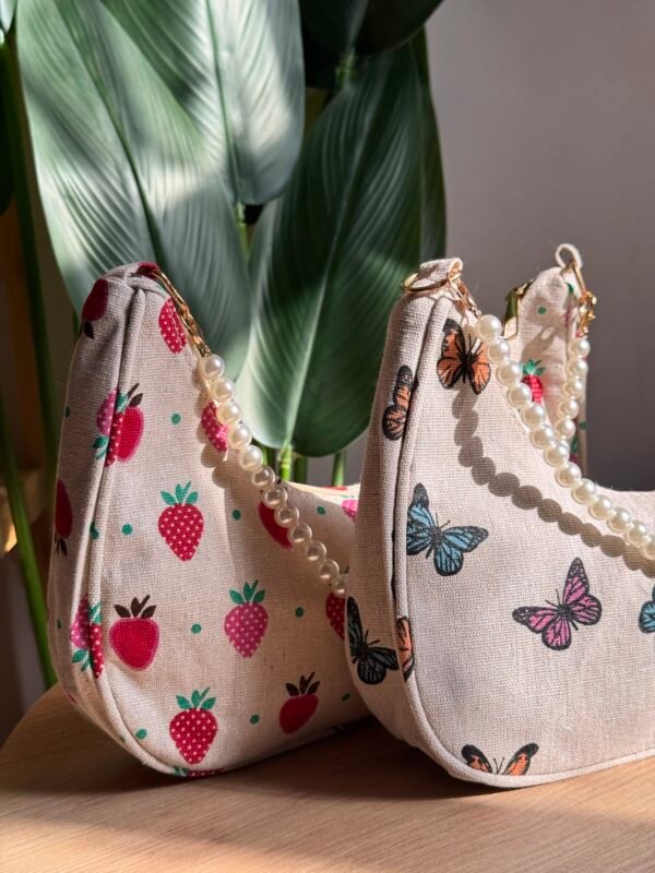 حقيبة الفرولة