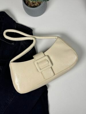 img_7605 اوف وايت جلد روغان