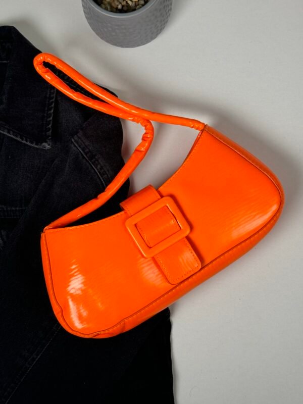 حقيبة روغان لون برتقالي