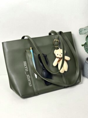 حقيبة لون زيتوني