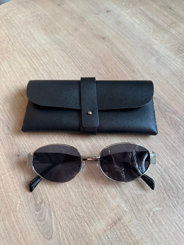 نظارة اطار فضي