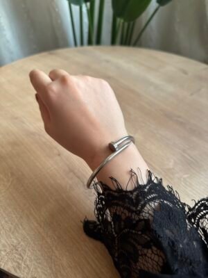 سوار البسمار فضي