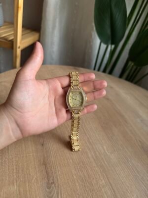 ساعه ذهبي كرستال