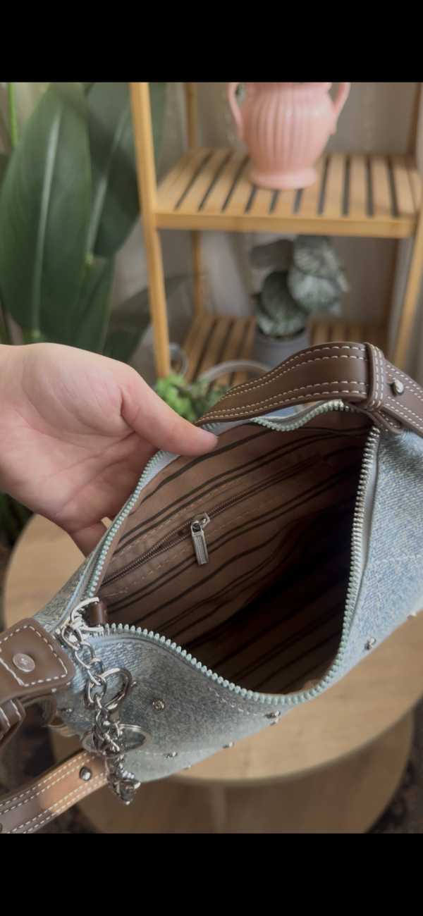 حقيبة كابوي وسير بني