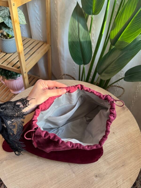 img_1822 حقيبة مخمل لون ماروني