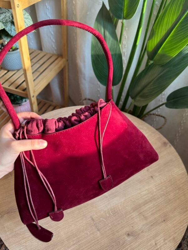 img_1824 حقيبة مخمل لون ماروني