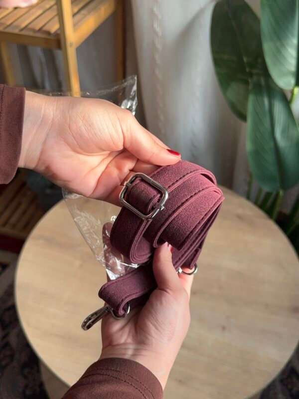 img_2274 حقيبة مخمل لون ماروني(مع المداليات)