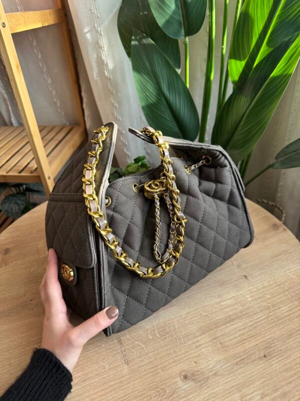 حقيبه شانيل لون رصاصي