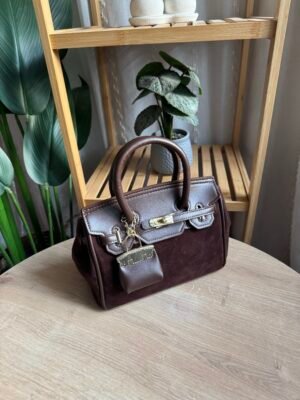 حقيبة هرمز لون بني (مع المداليه)