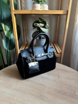 حقيبة هرمز اسود (مع المداليه)